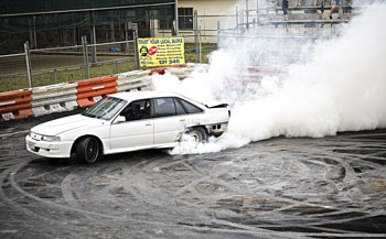 短信呼叫轰炸app